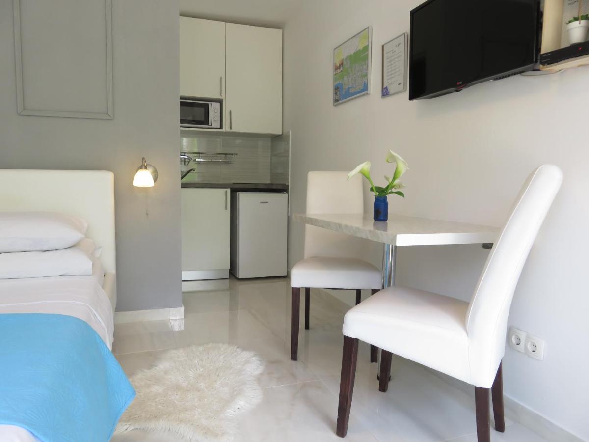 Apartments Angie Zadar Exterior photo