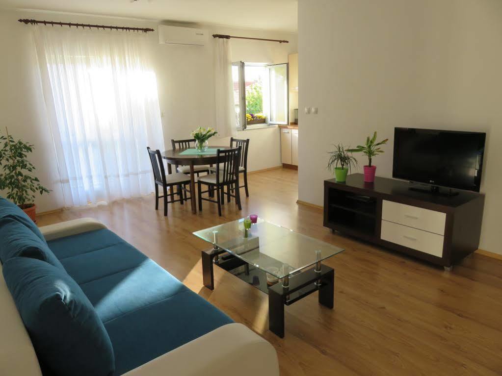Apartments Angie Zadar Exterior photo